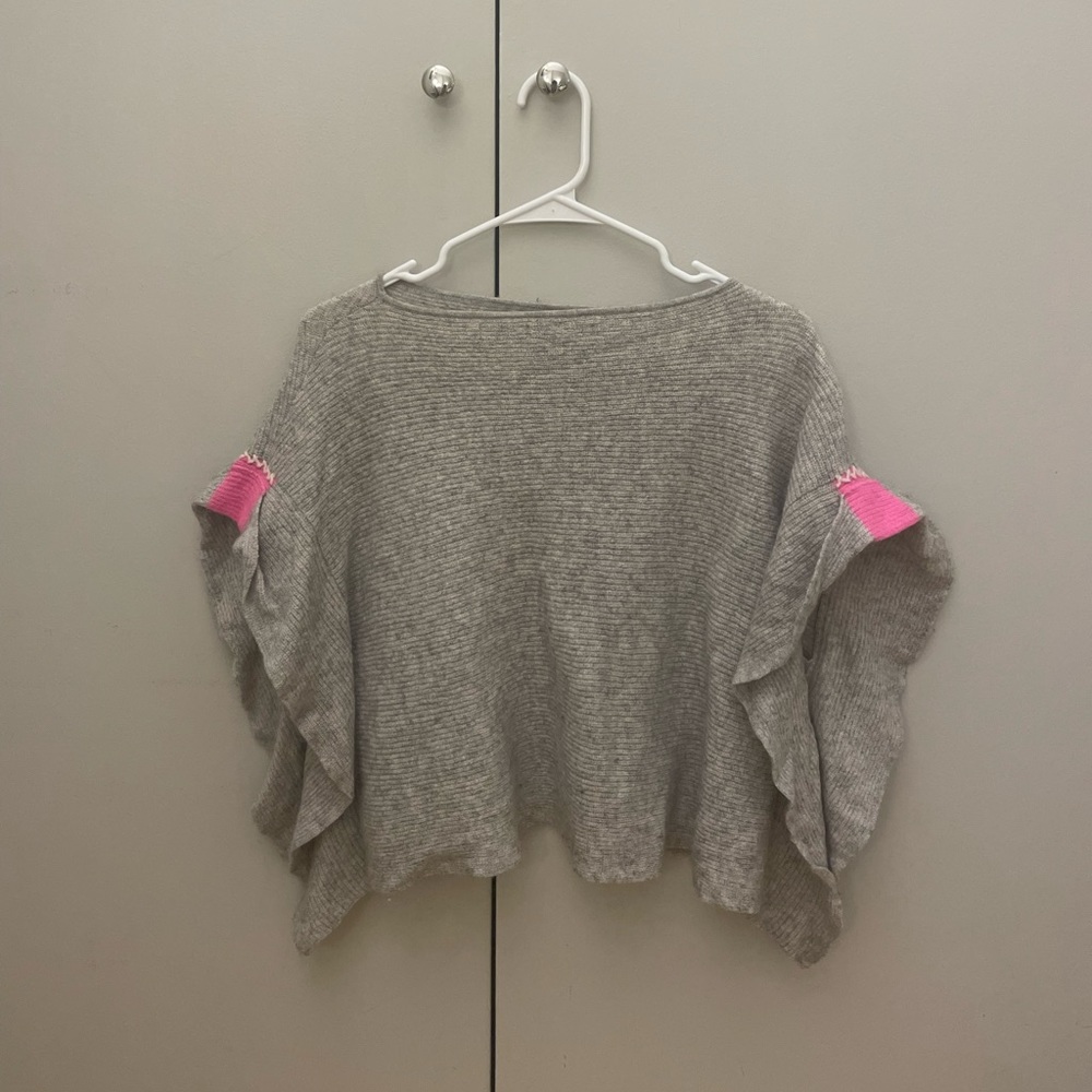 Gray Short Sleeve Sweater